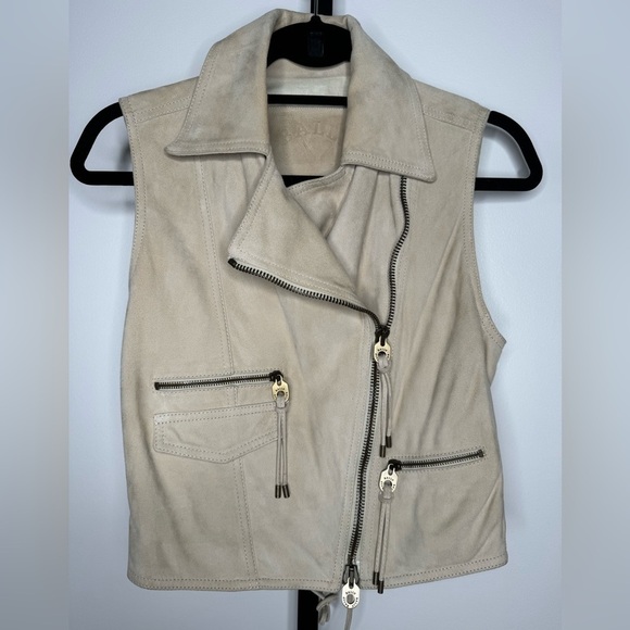Bally Goatskin Leather Vest - Luxury and Style in Every Stitch - Picture 1 of 8